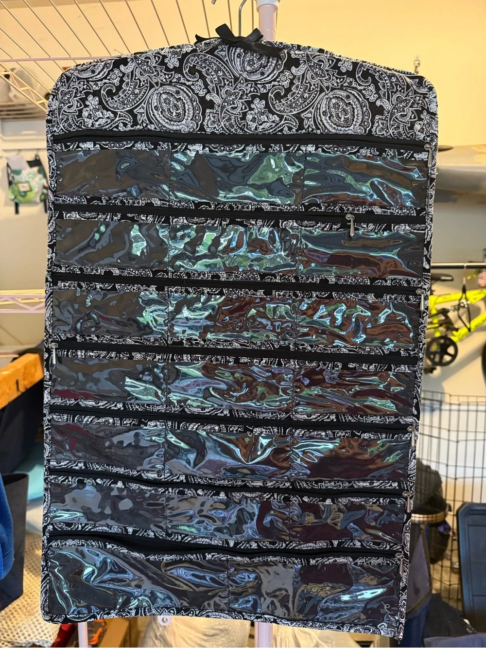 N/A stylish black